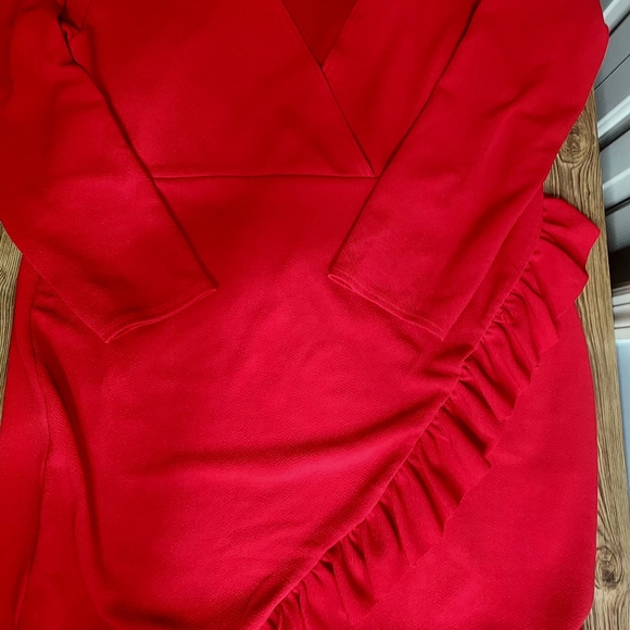 Pretty Little Thing Red Ruffle Detail Faux Wrap Mini Dress Women's Size 22. - Picture 9 of 13